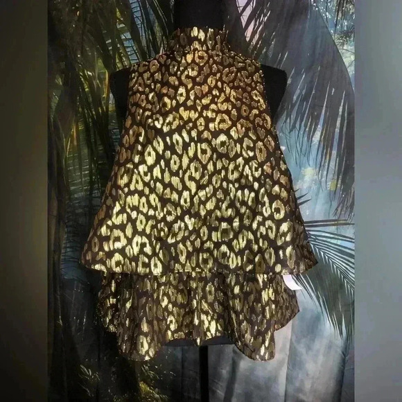 Gold and Black Top with ruffle top size 6 - Picture 6 of 16